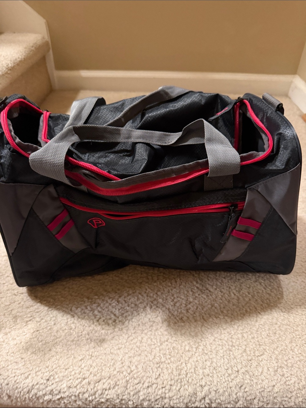 Unbranded grey Duffel Bag with Pink Accents